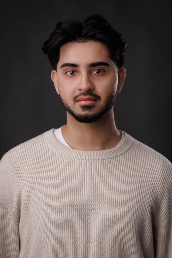 Actor headshot photographed at Shiki Studios